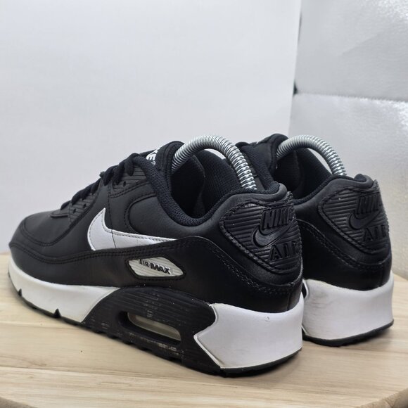 Womens Size 8.5 - Nike Air Max 90 Black White Athletic Shoes Sneakers GS7Y - Picture 7 of 10